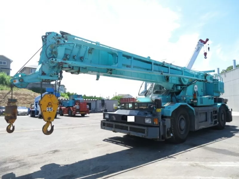 Короткобазный кран KOBELCO RK500